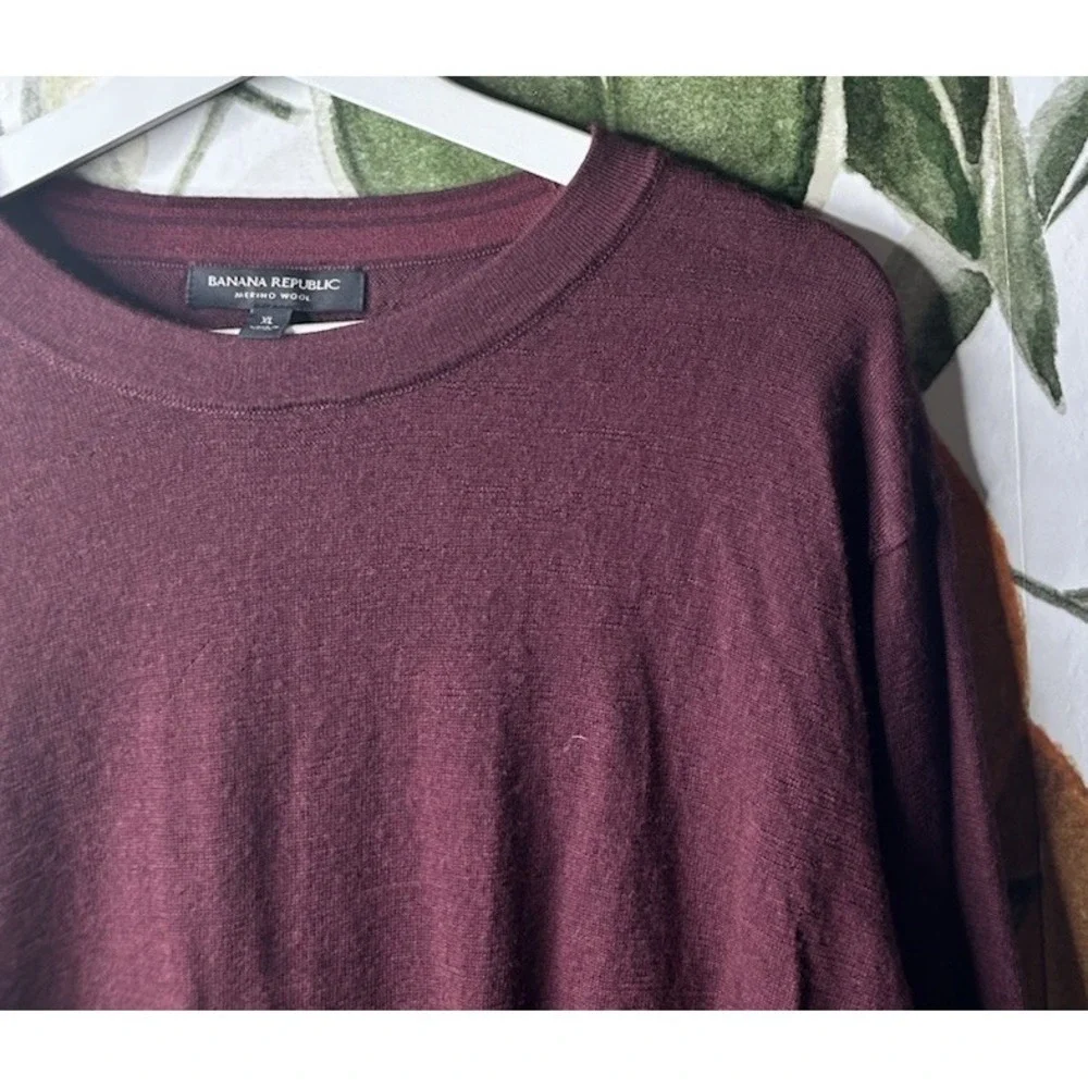 Banana Republic XL Merino Wool Pullover Crewneck Burgundy Red Sweater Mens Light